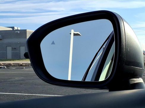 Used 2026 Nissan Rogue S image 22