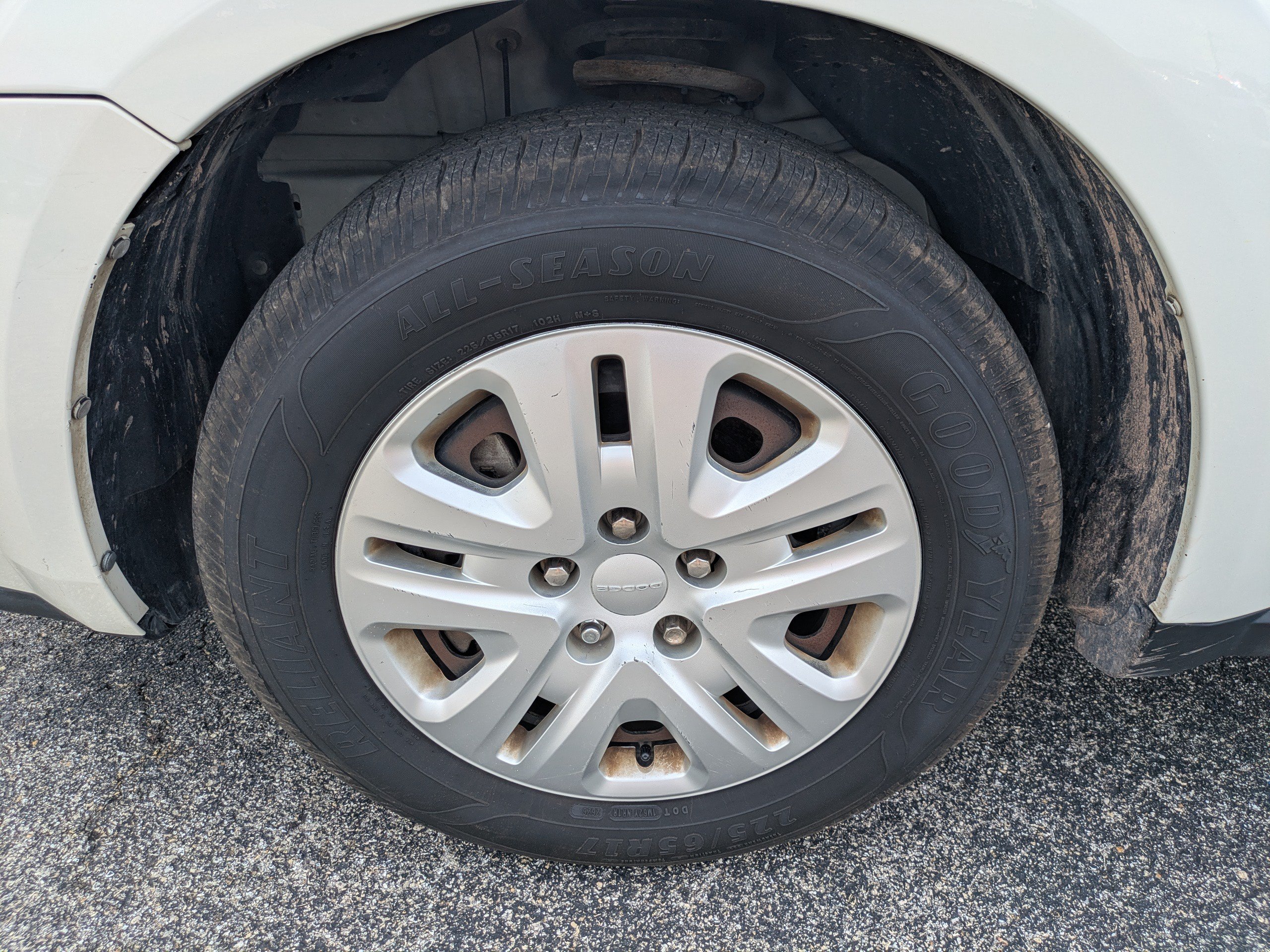 Used 2019 Dodge Journey SE FWD image 11