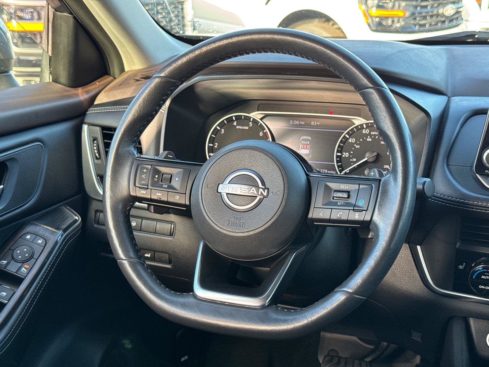 Used 2023 Nissan Rogue SV w/ SV Premium B Package AWD/4WD image 24