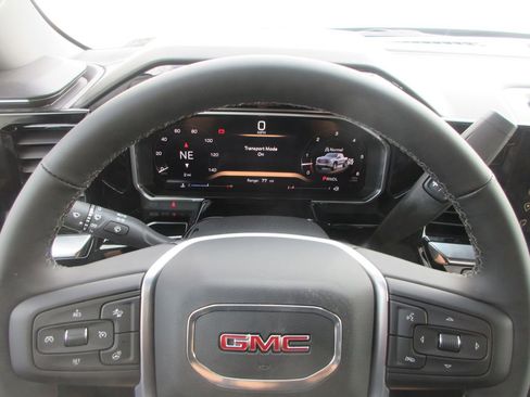 New 2026 GMC Sierra 1500 SLE AWD/4WD image 17
