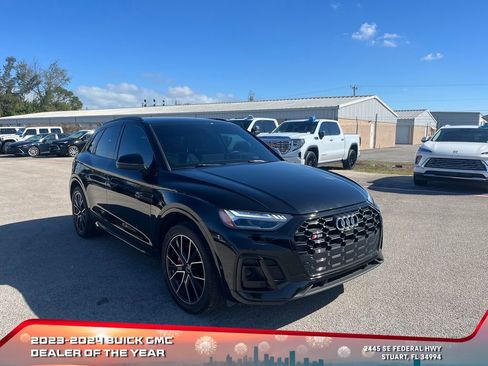 Used 2023 Audi SQ5 Prestige w/ Prestige Package image 2