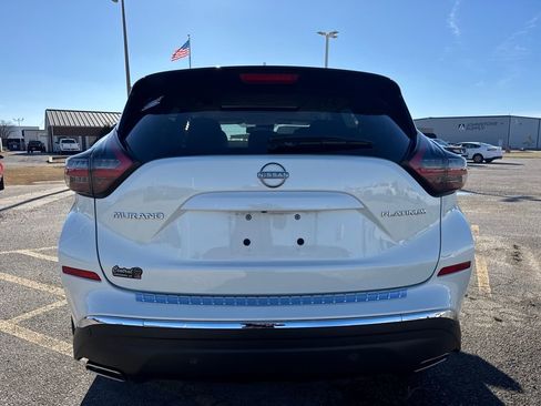 Used 2023 Nissan Murano Platinum w/ Cargo Package image 5