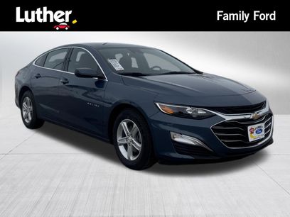 Used 2025 Chevrolet Malibu LS