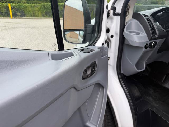 Used 2016 Ford Transit 150 130 Low Roof RWD image 19