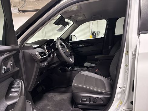 Used 2022 Chevrolet TrailBlazer LT AWD/4WD image 19
