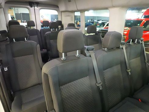 Used 2023 Ford Transit 350 XLT image 21