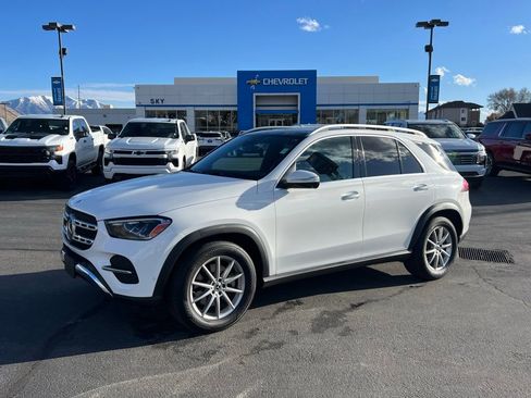 Used 2024 Mercedes-Benz GLE 350 4MATIC w/ 3rd Row Seat Package image 1