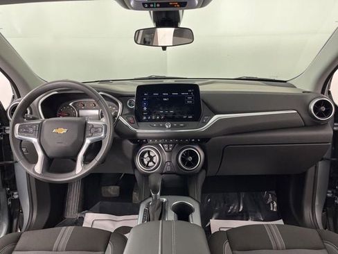 Used 2024 Chevrolet Blazer LT image 35