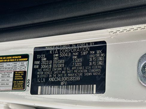 Used 2024 Kia EV6 Light RWD image 12