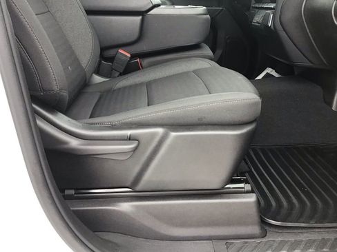 Used 2023 Chevrolet Silverado 1500 Custom image 22