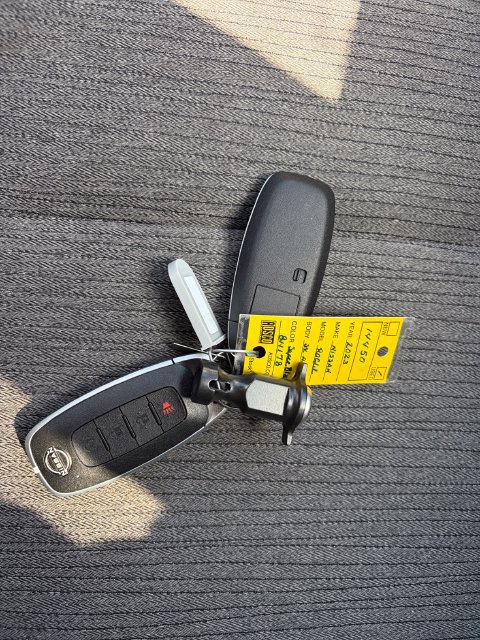 Used 2023 Nissan Rogue SV AWD/4WD image 33