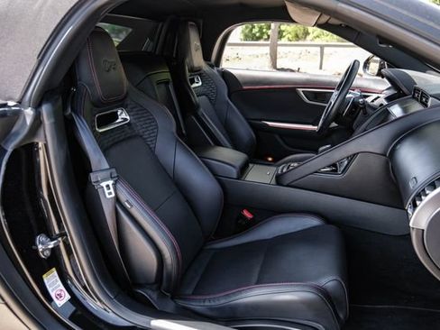 Used 2021 Jaguar F-TYPE R AWD/4WD image 44