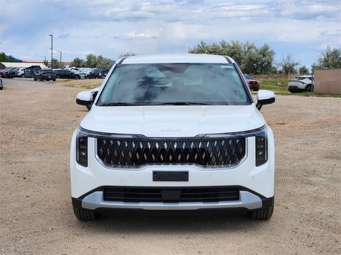 New 2026 Kia Carnival image 5