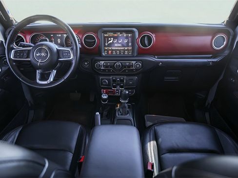 Used 2023 Jeep Gladiator Rubicon w/ Cold Weather Group image 26