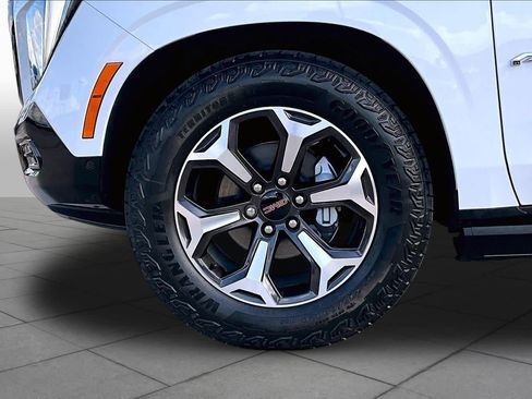 Used 2026 GMC Yukon XL AT4 Ultimate AWD/4WD image 11