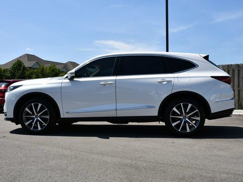 Used 2025 Acura MDX w/ Technology Package FWD image 5