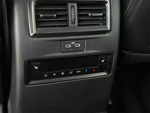 Certified 2025 MAZDA CX-90 3.3 Turbo w/ Premium Plus Pkg image 15