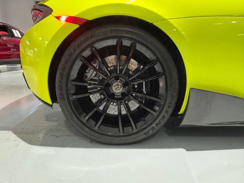 Used 2017 McLaren 570S Base image 15