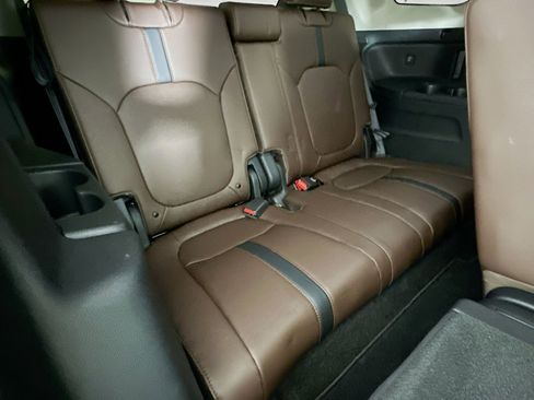 Used 2024 Honda Pilot Elite image 29