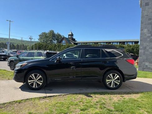 Used 2019 Subaru Outback 2.5i Limited AWD/4WD image 6
