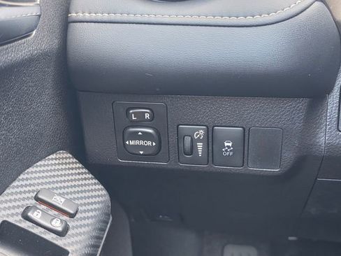 Used 2015 Toyota RAV4 XLE FWD image 30