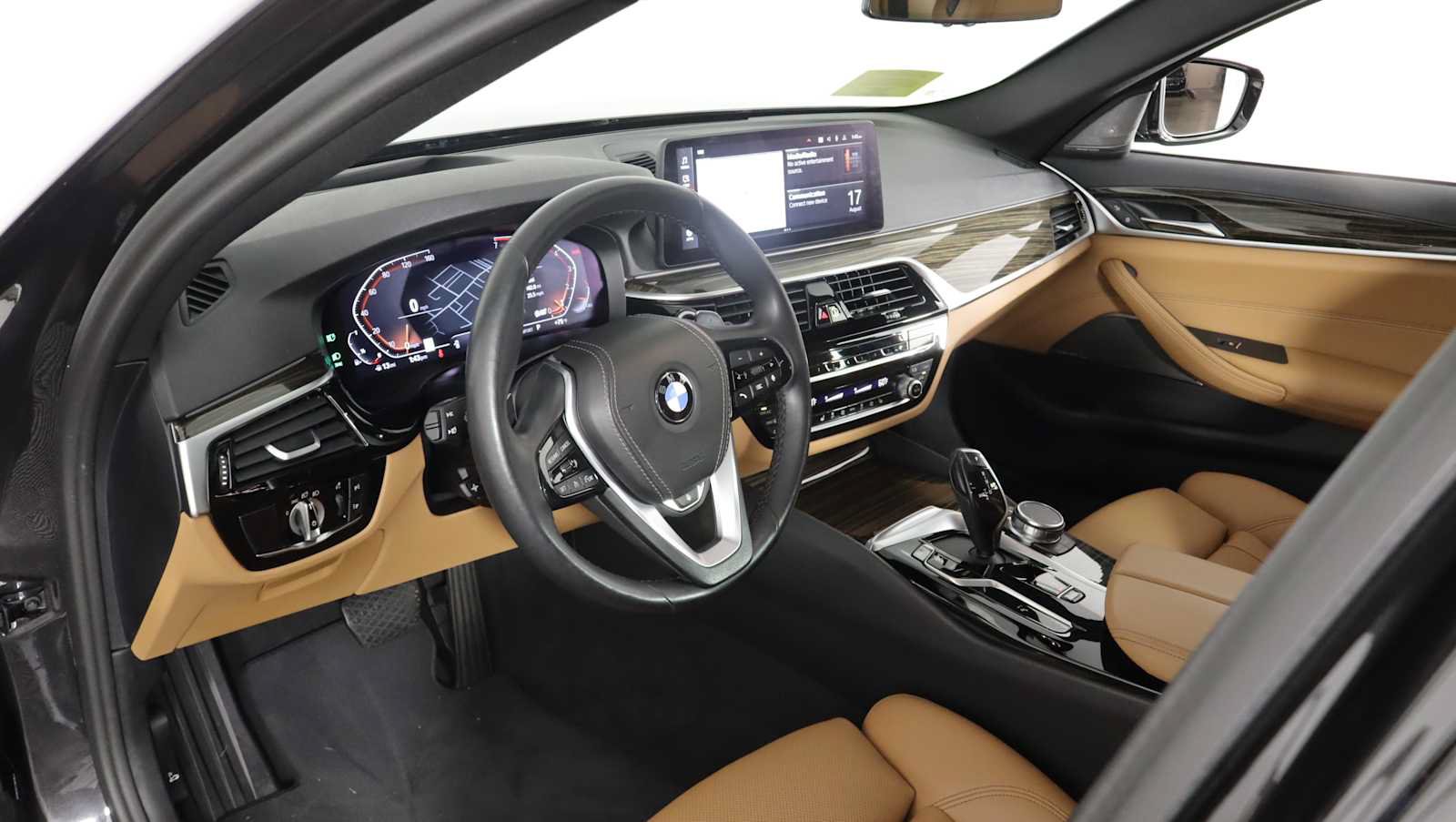 Used 2023 BMW 530i xDrive w/ Premium Package AWD/4WD image 12