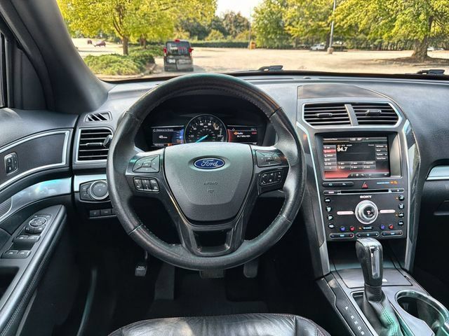 Used 2016 Ford Explorer Sport w/ Equipment Group 401A AWD/4WD image 14
