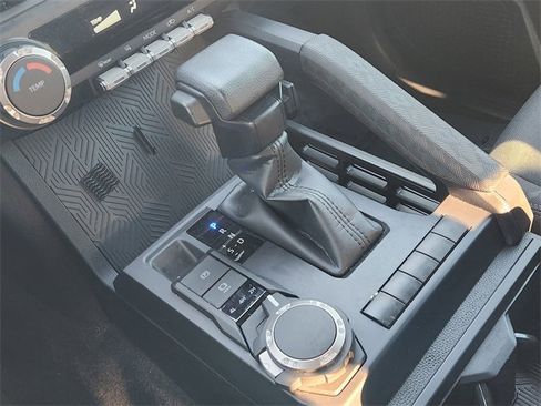 Used 2024 Toyota Tacoma SR image 16