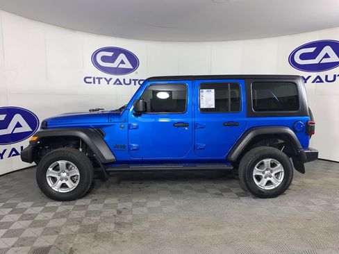 Used 2022 Jeep Wrangler Unlimited Sport image 6