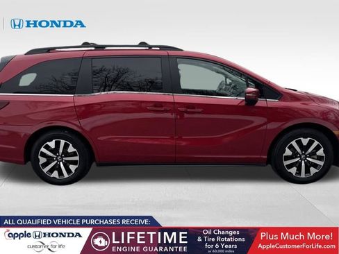 Used 2025 Honda Odyssey EX-L image 4
