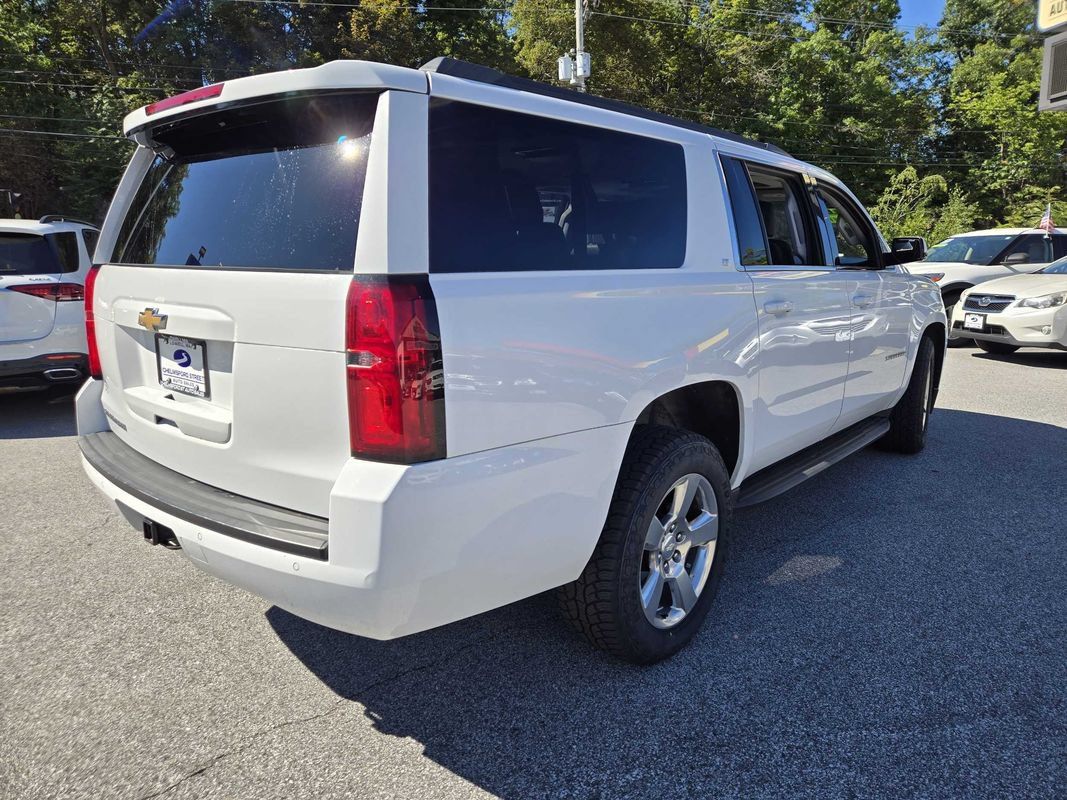 Used 2019 Chevrolet Suburban LT AWD/4WD image 7