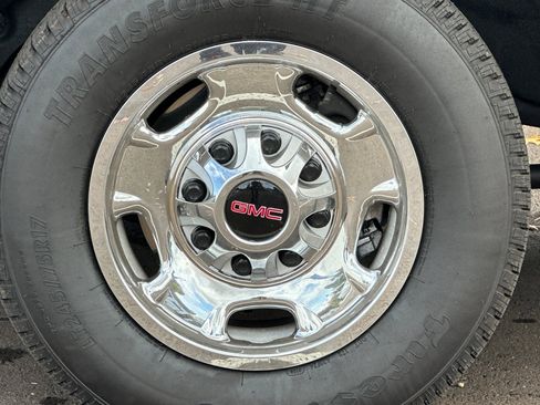 Used 2024 GMC Sierra 2500 Pro image 25