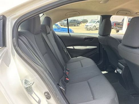 Used 2024 Toyota Corolla LE FWD image 29