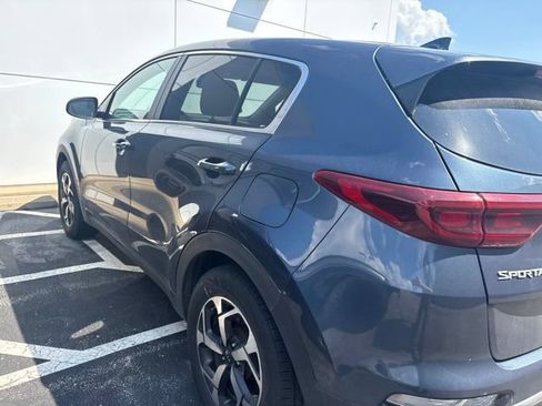 Used 2020 Kia Sportage LX FWD image 4