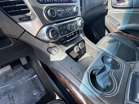 Used 2017 Chevrolet Tahoe LT image 31