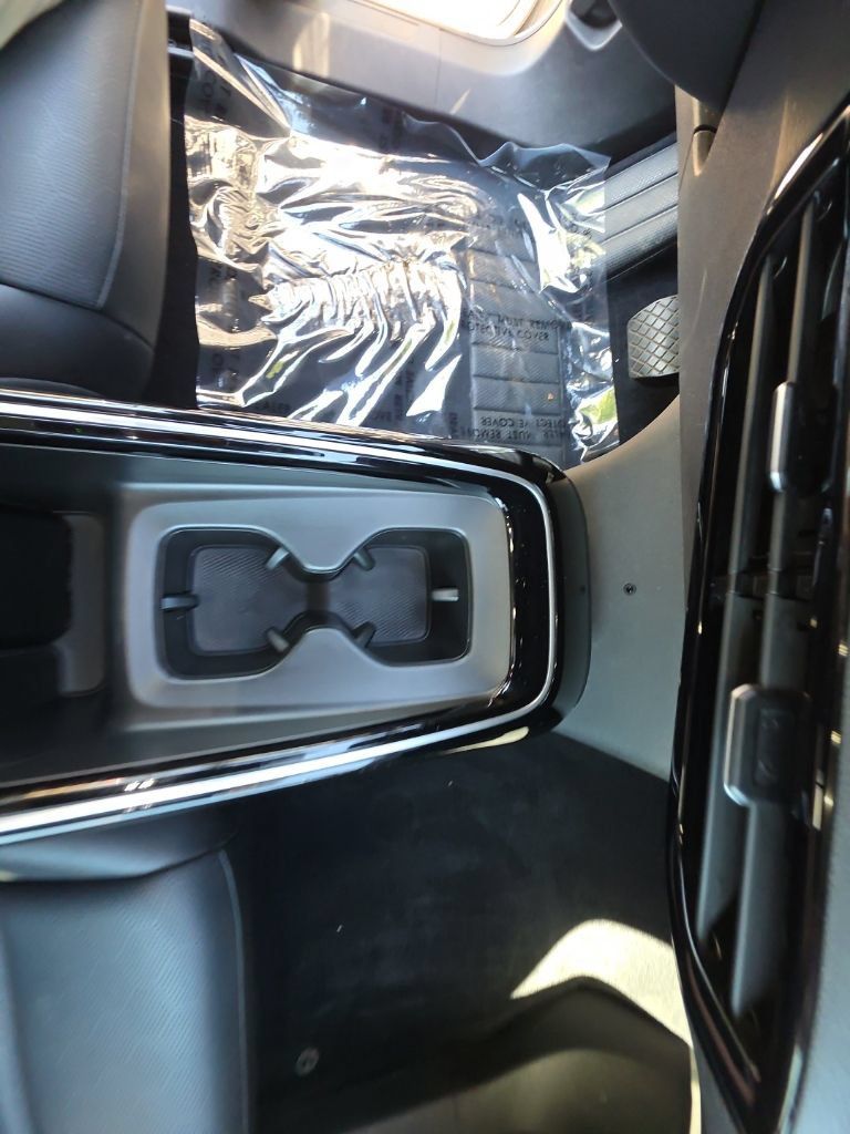Used 2023 Volkswagen ID.4 Pro S Plus AWD/4WD image 21