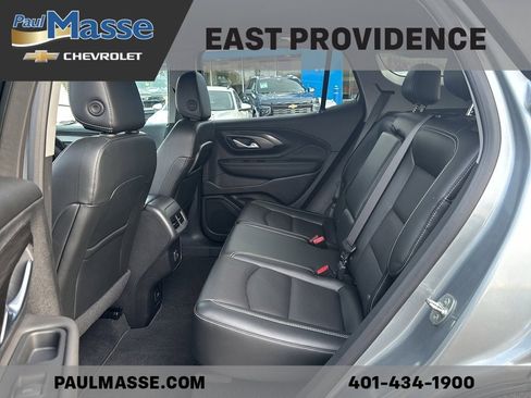 Certified 2023 GMC Terrain SLT image 16