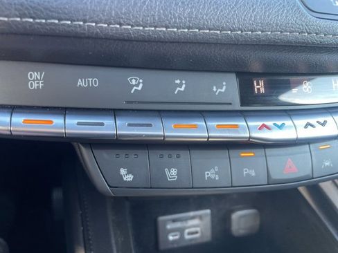 Used 2019 Cadillac XT4 Premium Luxury image 27