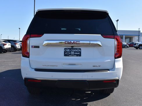 Used 2021 GMC Yukon SLT w/ SLT Premium Package image 6