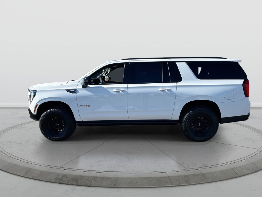 Used 2026 GMC Yukon XL AT4 w/ AT4 Premium Plus Package AWD/4WD image 5