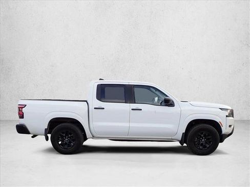 Used 2022 Nissan Frontier S image 9