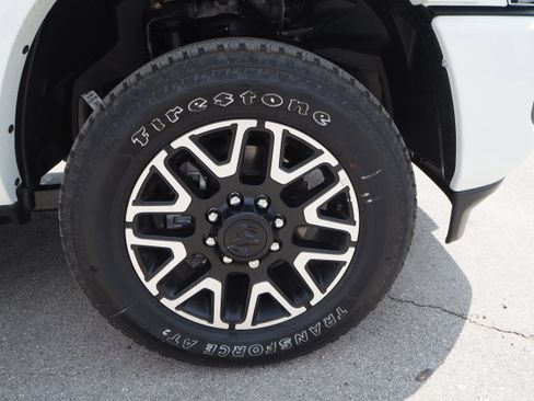 New 2025 RAM 2500 Limited image 5