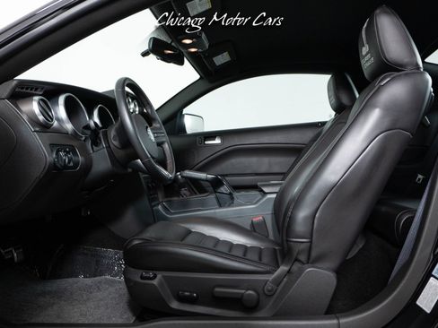Used 2007 Ford Mustang Shelby GT500 RWD image 28