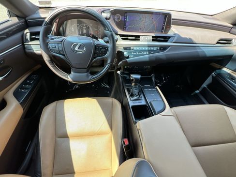 Used 2021 Lexus ES 250 w/ Premium Package AWD/4WD image 20