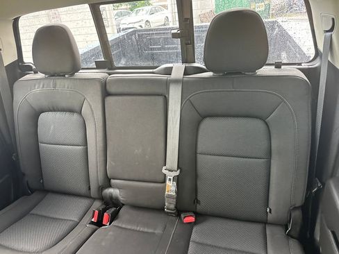 Used 2019 Chevrolet Colorado LT w/ LT Convenience Package RWD image 21