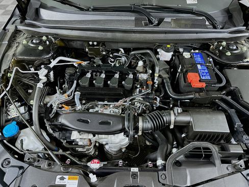 Used 2025 Honda Accord SE image 30