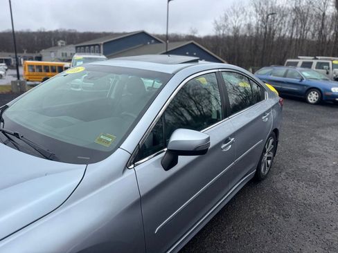 Used 2016 Subaru Legacy 3.6R Limited image 11