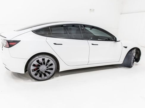 Used 2022 Tesla Model 3 Performance AWD/4WD image 9