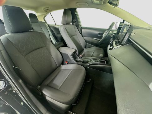Used 2024 Toyota Corolla LE FWD image 29