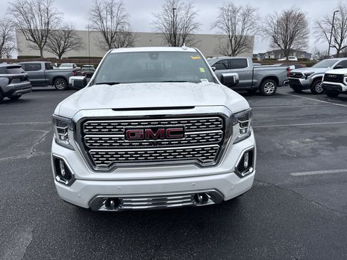 Used 2019 GMC Sierra 1500 Denali w/ Denali Ultimate Package image 3